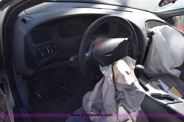 image for item K8730 1997 Ford Thunderbird