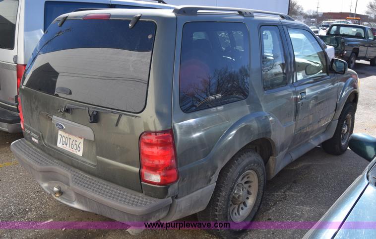 image for item K8731 2001 Ford Explorer Sport SUV