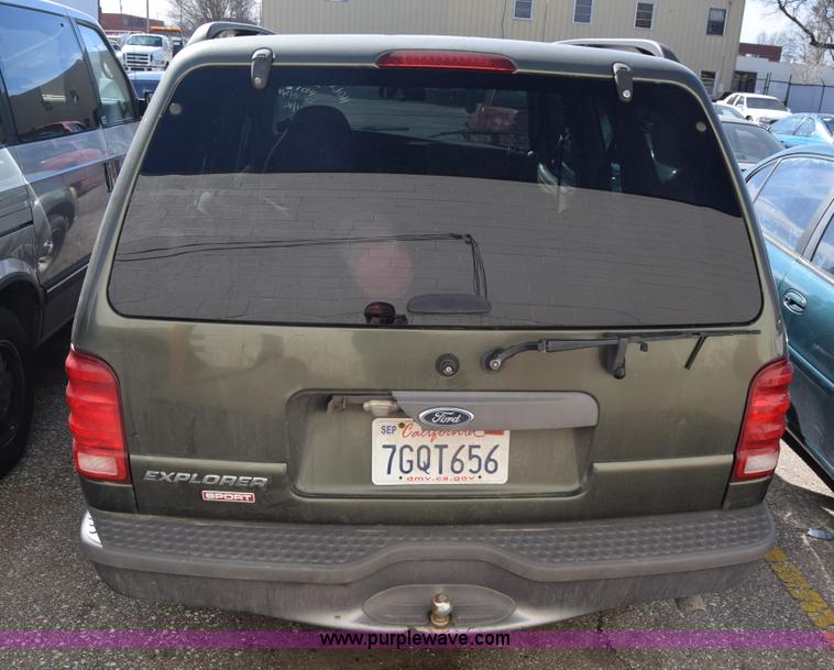 image for item K8731 2001 Ford Explorer Sport SUV