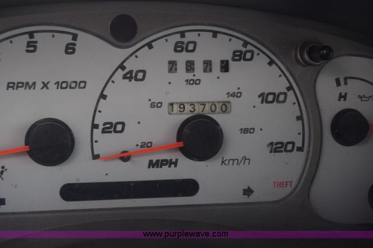 image for item K8731 2001 Ford Explorer Sport SUV