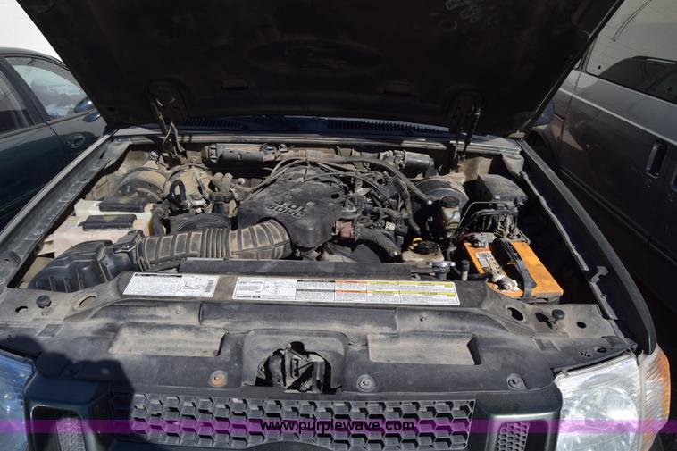 image for item K8731 2001 Ford Explorer Sport SUV