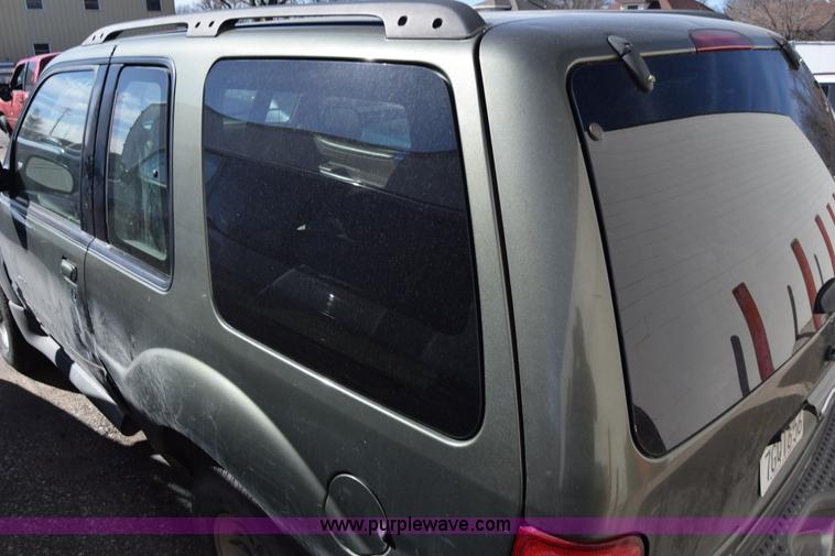 image for item K8731 2001 Ford Explorer Sport SUV