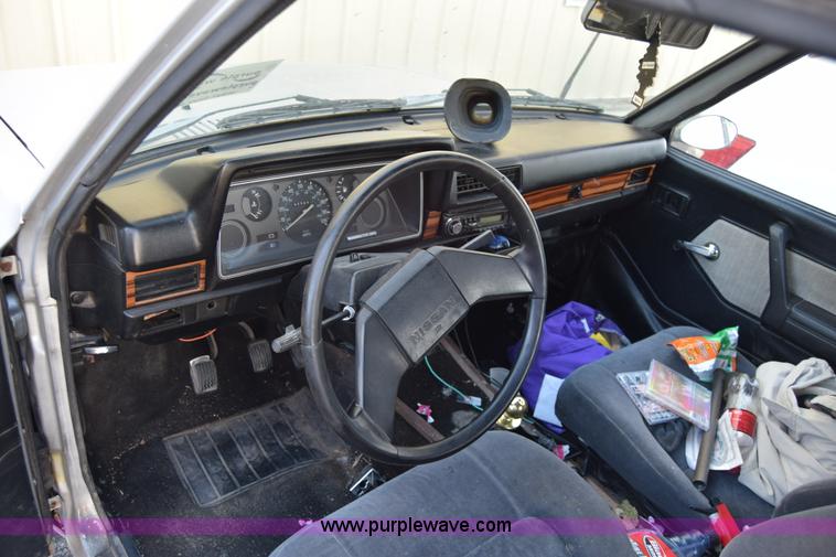 image for item K8732 1984 Nissan Pickup