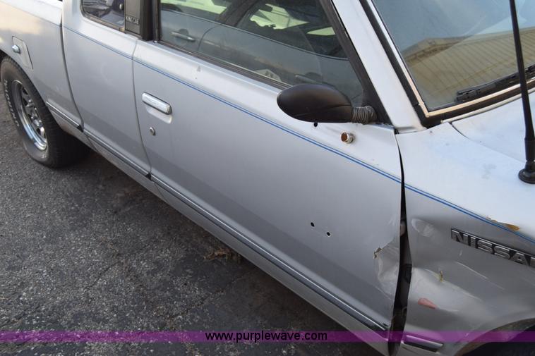 image for item K8732 1984 Nissan Pickup