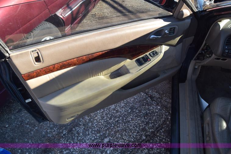 image for item L1013 2001 Acura CL