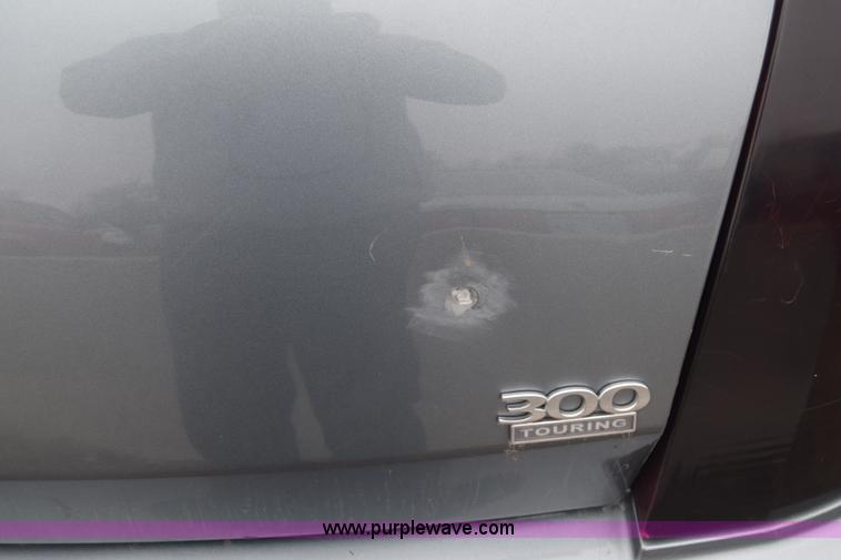 image for item L1197 2007 Chrysler 300 Touring