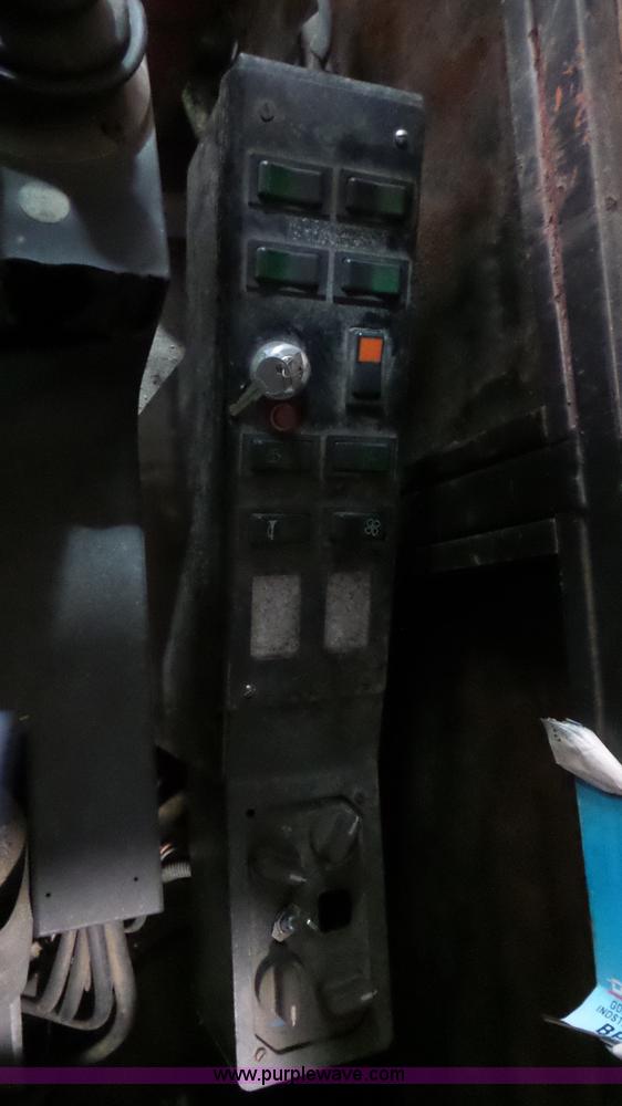 image for item J7294 1997 Timberjack 430 knuckle boom loader