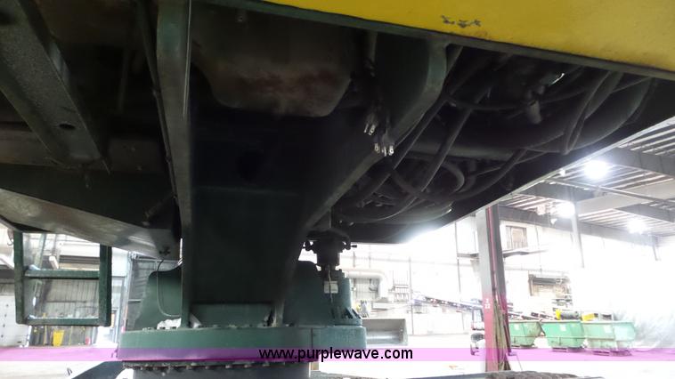 image for item J7294 1997 Timberjack 430 knuckle boom loader