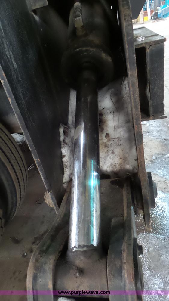 image for item J7294 1997 Timberjack 430 knuckle boom loader