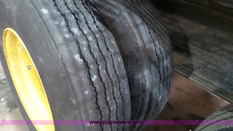 image for item J7294 1997 Timberjack 430 knuckle boom loader