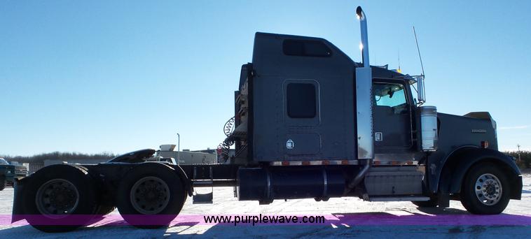 image for item K4503 1999 Kenworth W900L semi truck