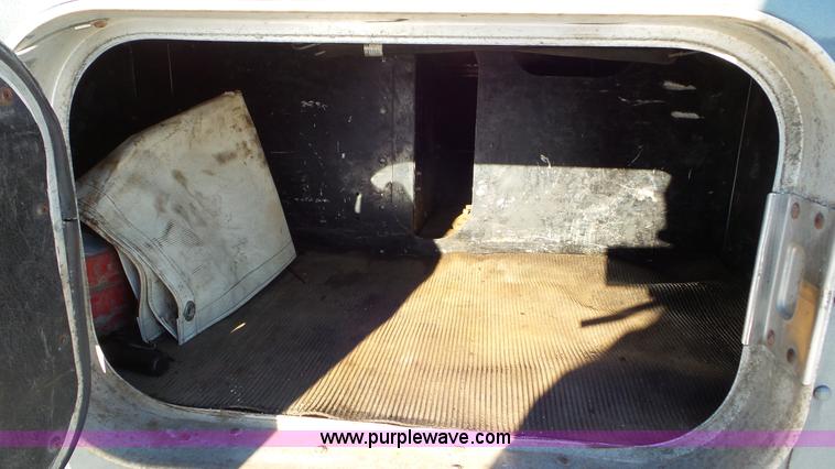 image for item K4503 1999 Kenworth W900L semi truck