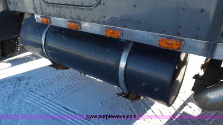 image for item K4503 1999 Kenworth W900L semi truck