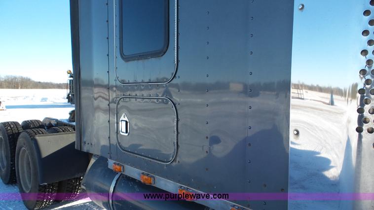 image for item K4503 1999 Kenworth W900L semi truck