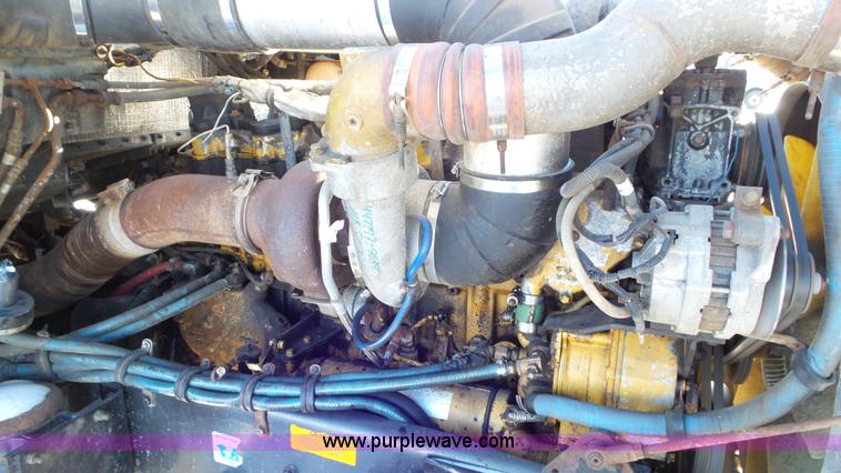 image for item K4503 1999 Kenworth W900L semi truck