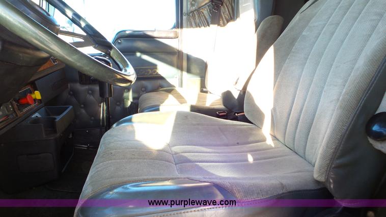 image for item K4503 1999 Kenworth W900L semi truck