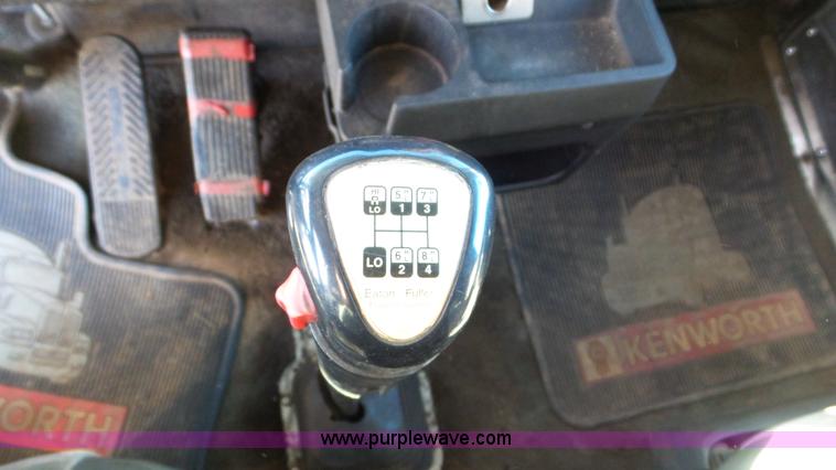 image for item K4503 1999 Kenworth W900L semi truck