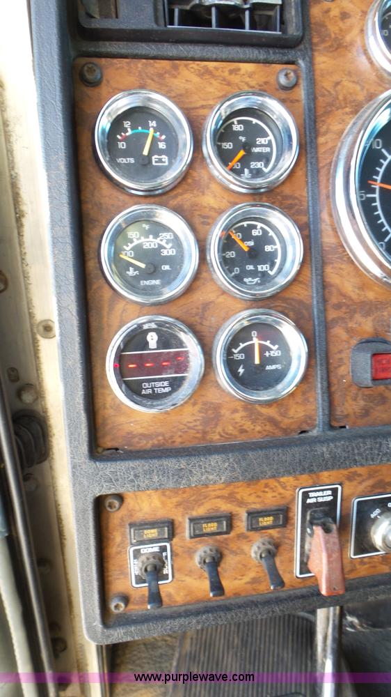 image for item K4503 1999 Kenworth W900L semi truck