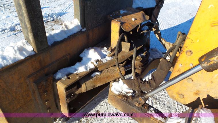 image for item K4504 1983 Case 450B dozer