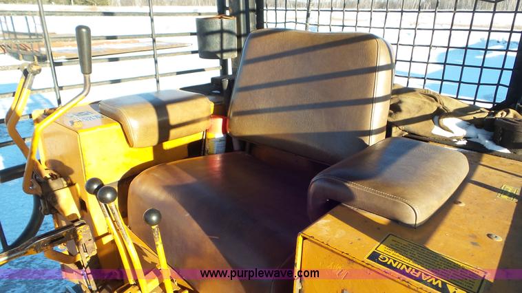 image for item K4504 1983 Case 450B dozer