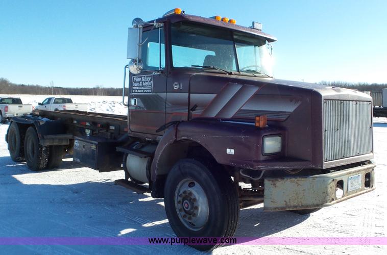 image for item K4505 1991 Volvo WG cable rolloff truck