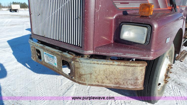 image for item K4505 1991 Volvo WG cable rolloff truck