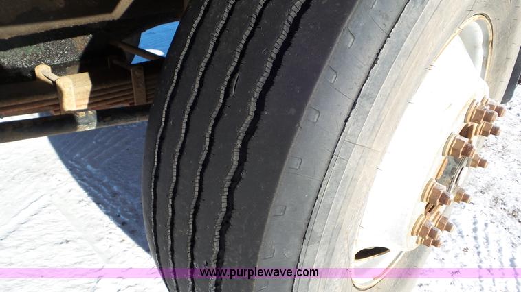 image for item K4505 1991 Volvo WG cable rolloff truck