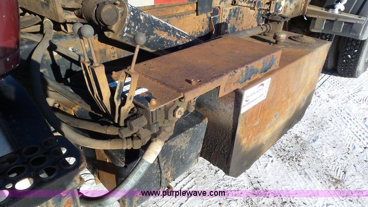 image for item K4505 1991 Volvo WG cable rolloff truck