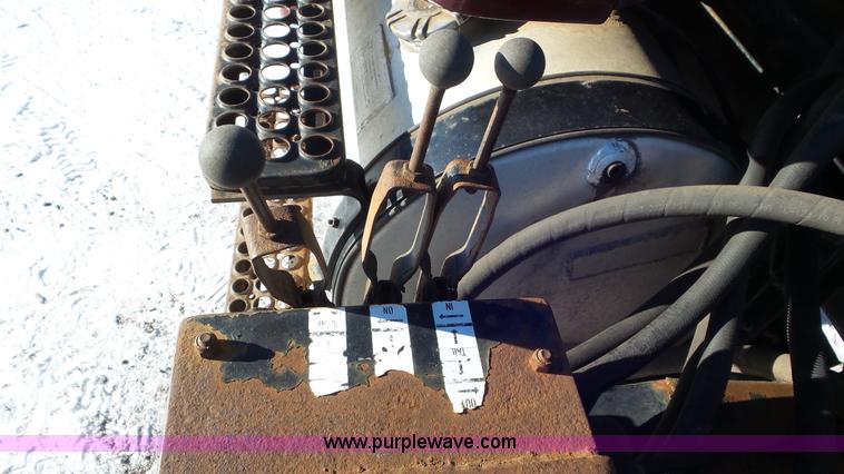 image for item K4505 1991 Volvo WG cable rolloff truck