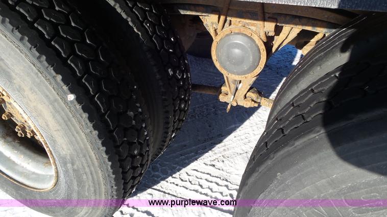 image for item K4505 1991 Volvo WG cable rolloff truck