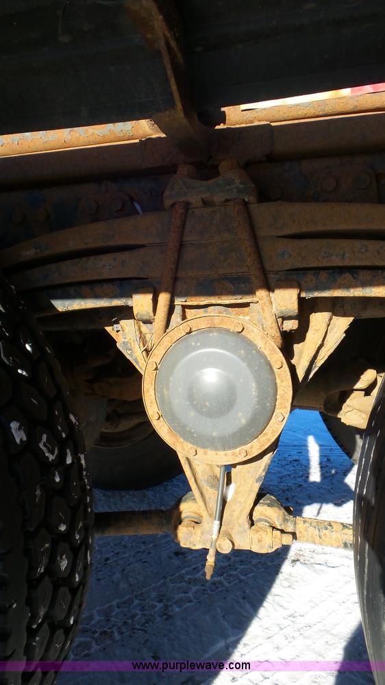 image for item K4505 1991 Volvo WG cable rolloff truck