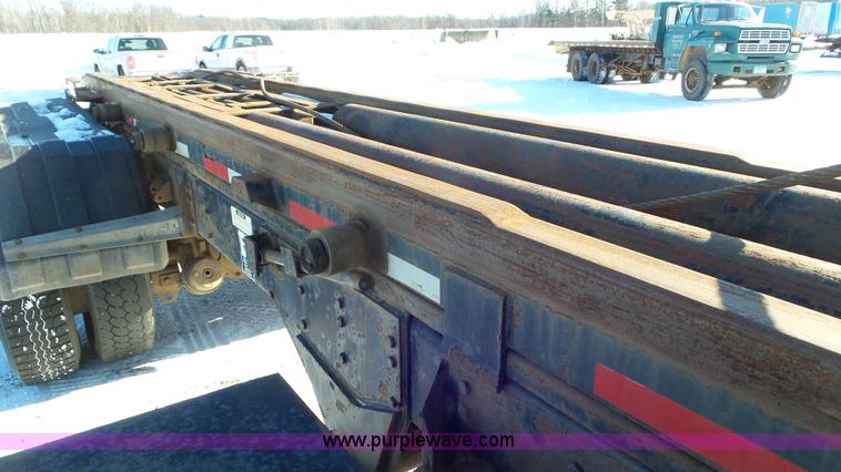 image for item K4505 1991 Volvo WG cable rolloff truck