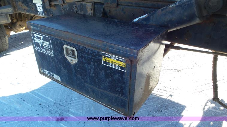 image for item K4505 1991 Volvo WG cable rolloff truck