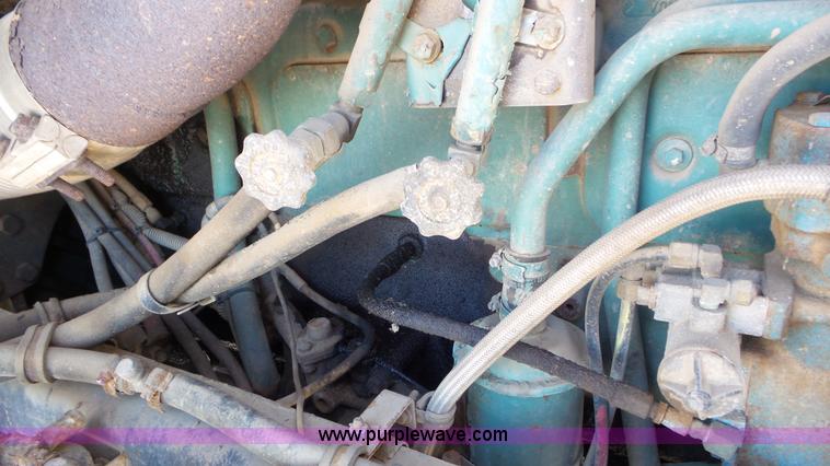 image for item K4505 1991 Volvo WG cable rolloff truck