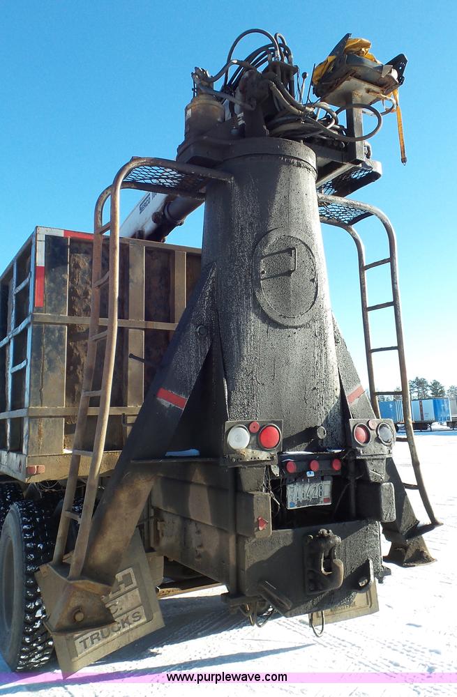 image for item K4506 1999 Mack CL713 grapple truck