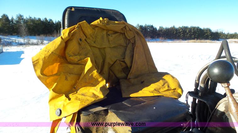 image for item K4506 1999 Mack CL713 grapple truck