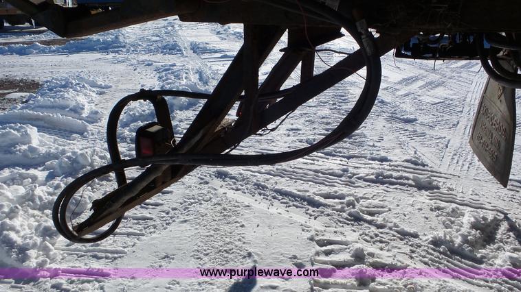 image for item K4508 1987 Ford FT900 rollback truck