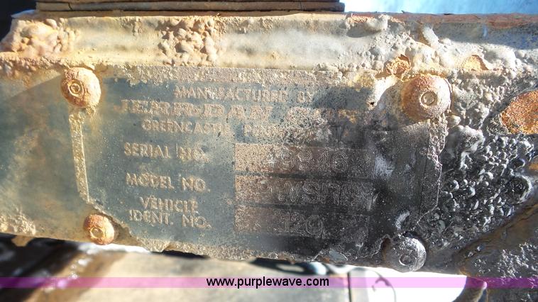 image for item K4509 2001 International 4700 rollback truck