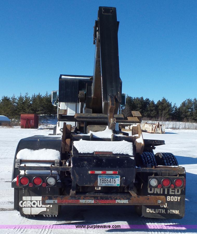 image for item K4510 2001 Sterling L9500 hook lift truck