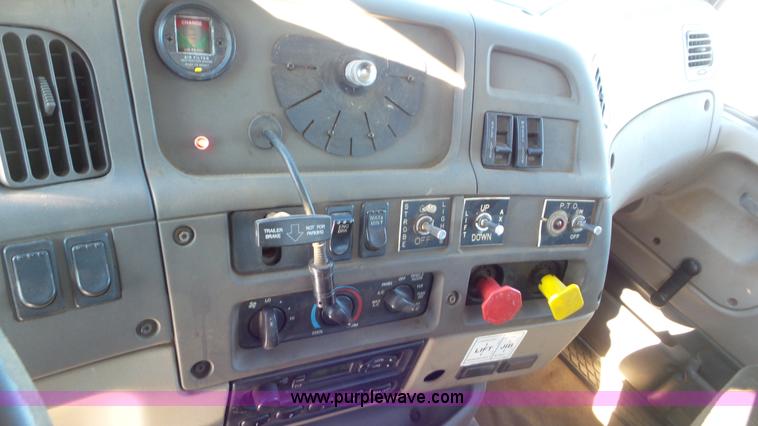 image for item K4510 2001 Sterling L9500 hook lift truck