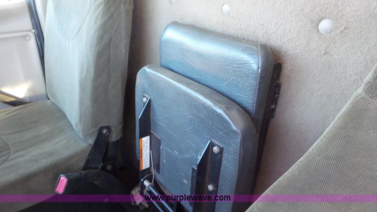 image for item K4510 2001 Sterling L9500 hook lift truck