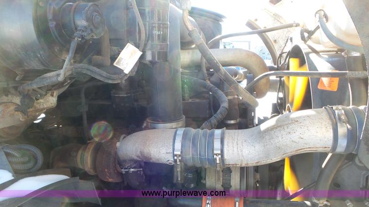 image for item K4510 2001 Sterling L9500 hook lift truck