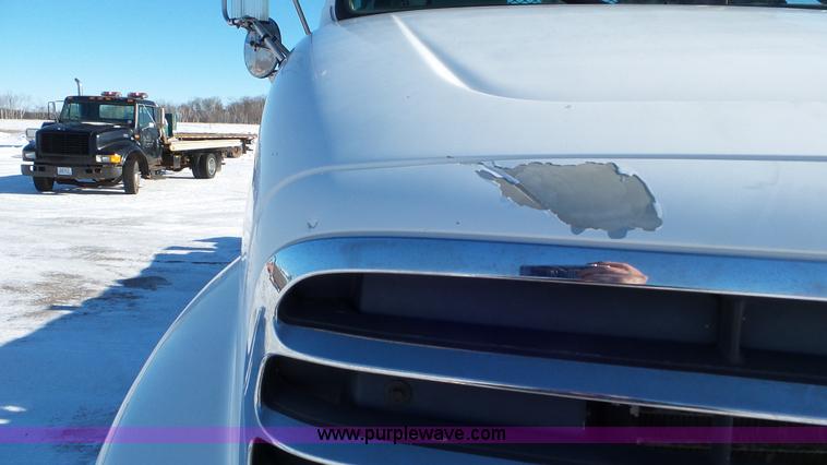 image for item K4510 2001 Sterling L9500 hook lift truck