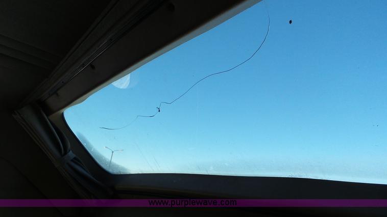 image for item K4511 2000 Mack CX613 semi truck