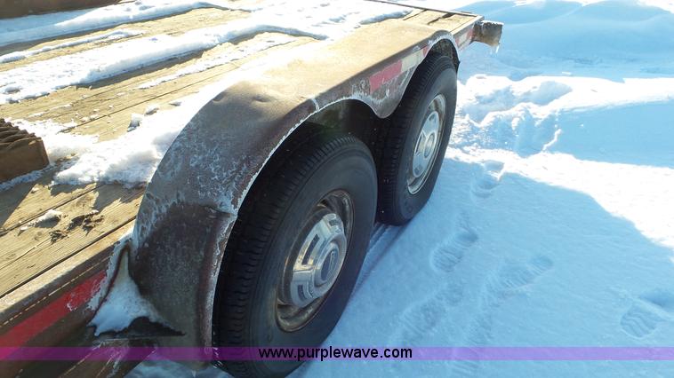 image for item K4513 2000 ABU equipment trailer