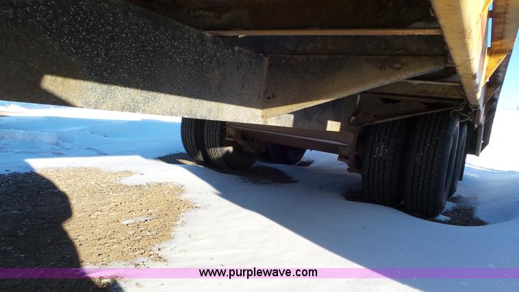 image for item K4515 1981 Towmaster equipment trailer