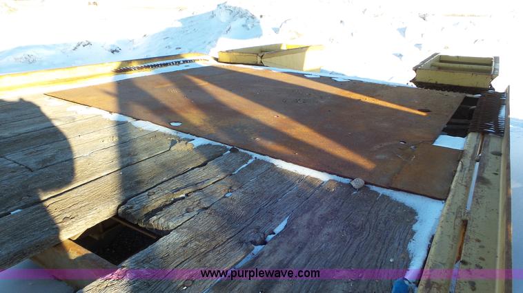 image for item K4515 1981 Towmaster equipment trailer