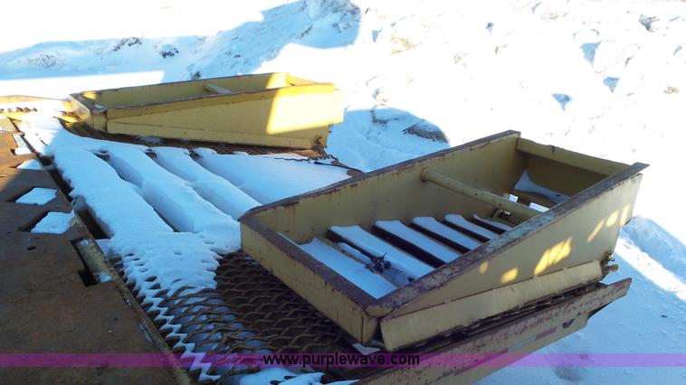 image for item K4515 1981 Towmaster equipment trailer