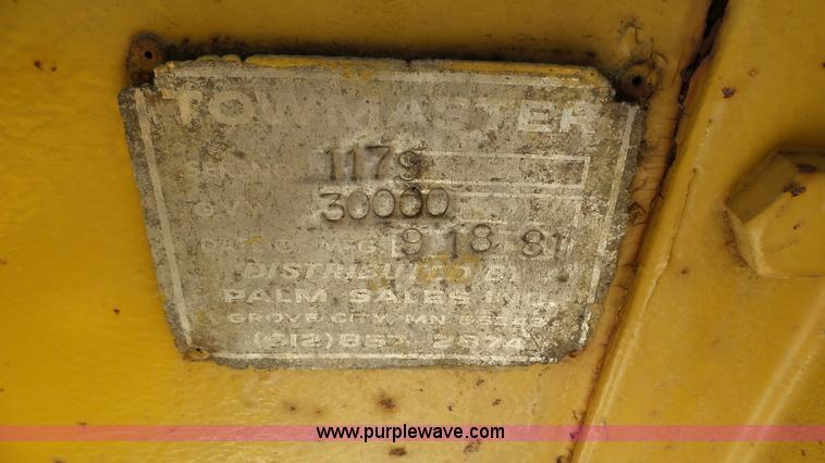 image for item K4515 1981 Towmaster equipment trailer