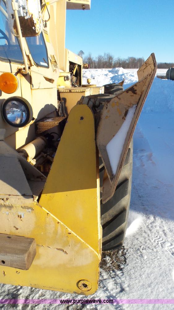 image for item K4516 Galion Series A crane